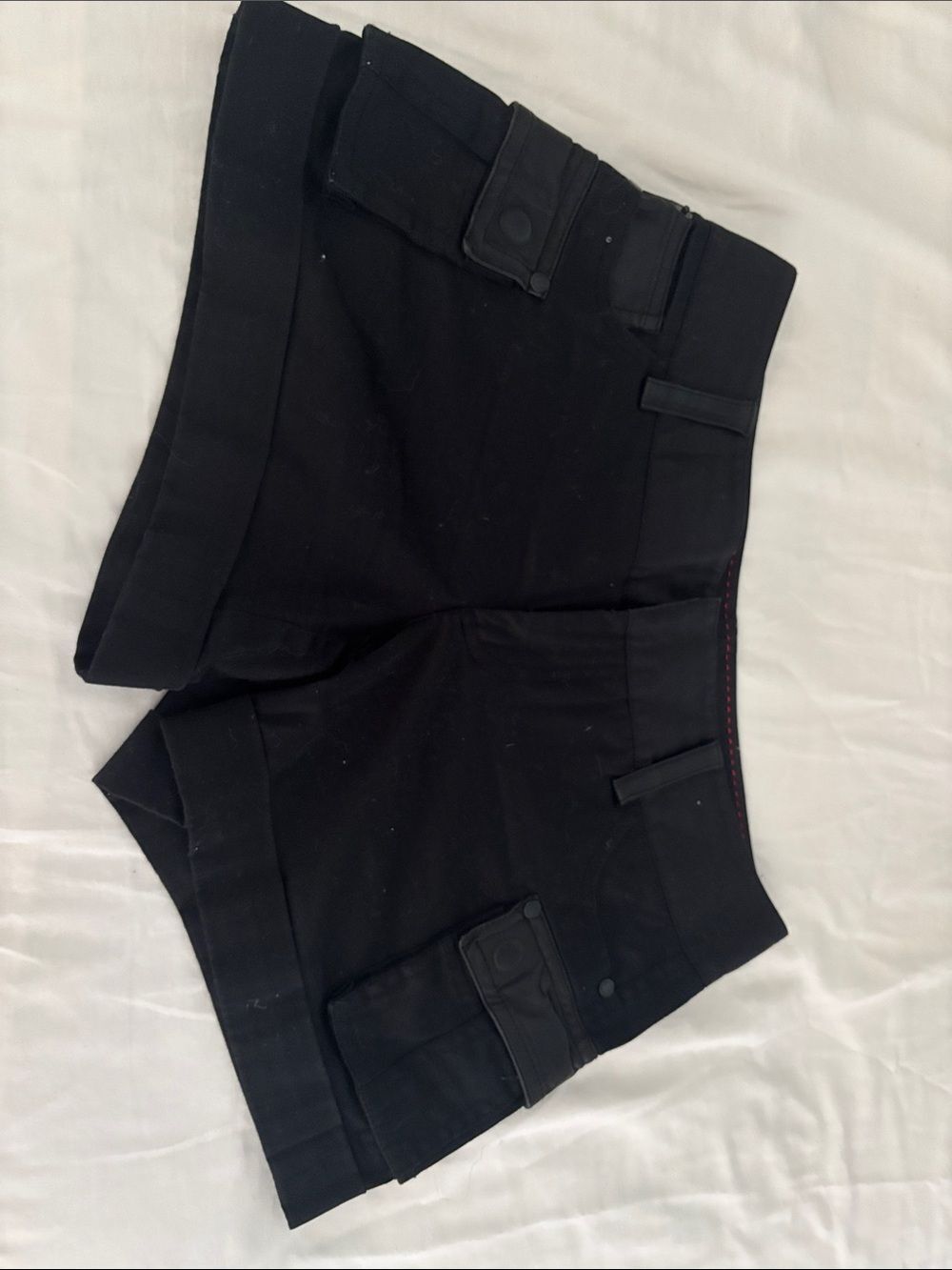 Alice and Olivia sz 4, Classic Black Women's Casual Shorts